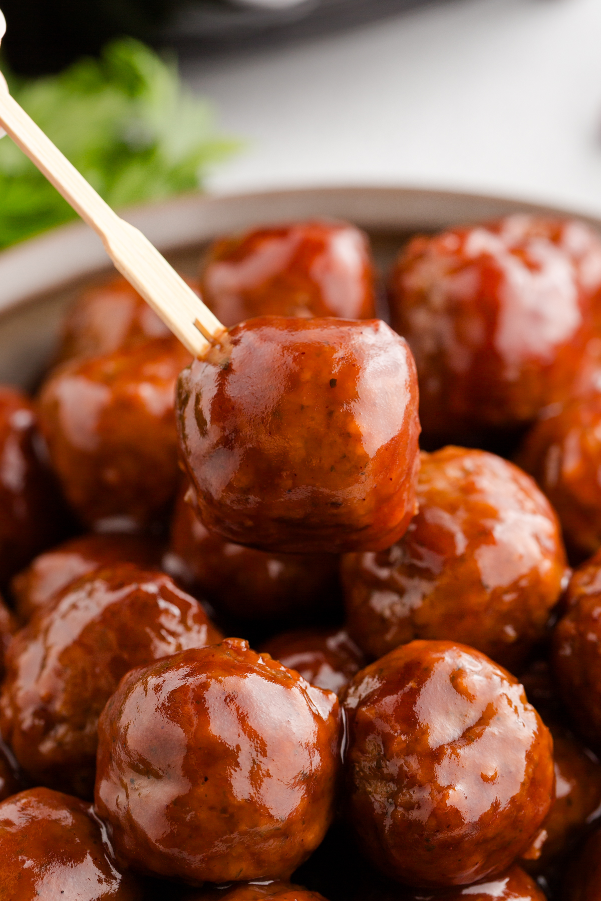 Effortless Cranberry Meatballs: The Ultimate No-Fuss Crowd-Pleaser